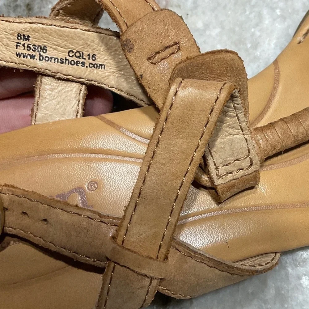Born Sandals Womens 8 Leather T-Strap Wedge Tan Boho Summer CQL16